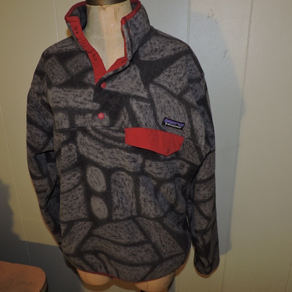 Patagonia Sweaters - Patagonia Synchilla Snap-T Geometric Pullover